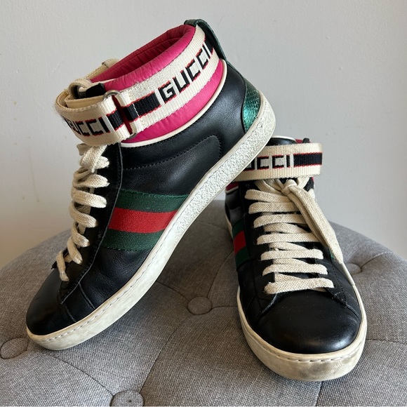 Exotic Ayers snake heel tab · rare runway edition · size 35 - Picture 2 of 13